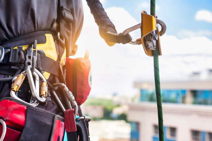Interventions en hauteur sécurisées et efficaces